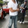 Jared_Padalecki_Vancouver_06_08_2009_01.jpg
