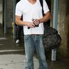 Jared_Padalecki_Vancouver_06_08_2009_04.jpg