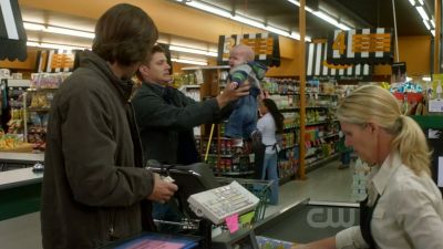 6.02 – “Two And a Half Men” HQ Screen Caps are up!